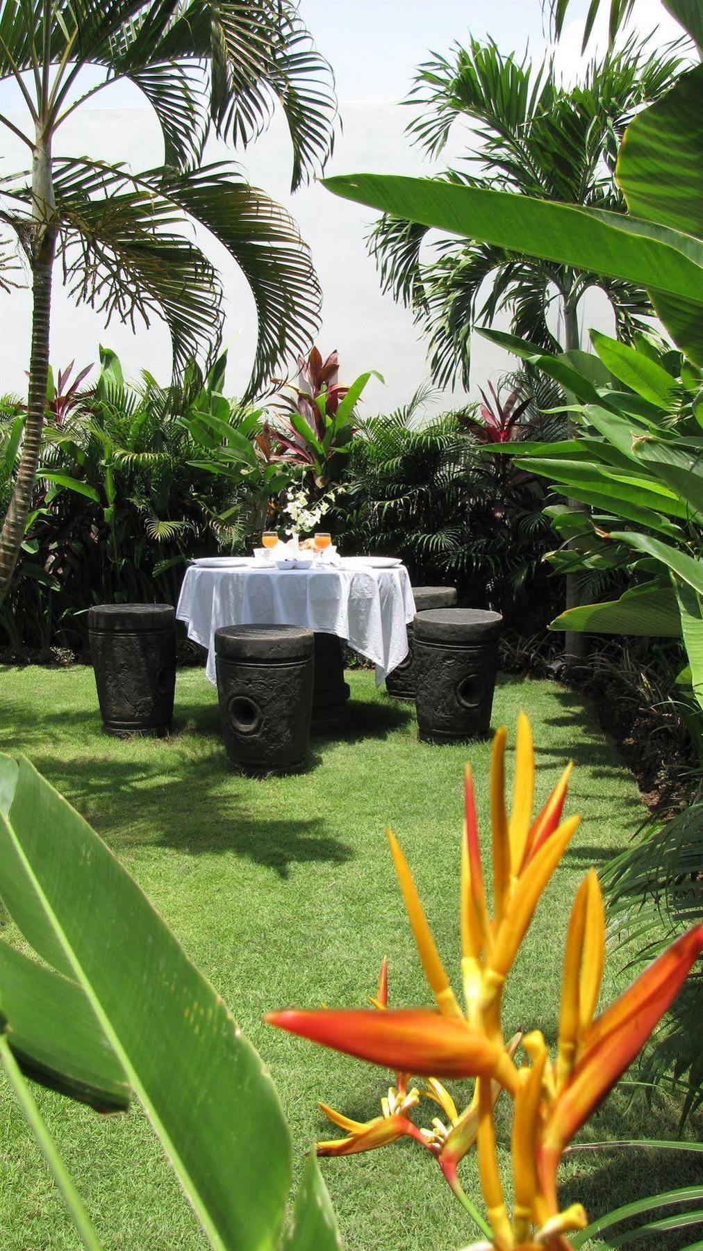 Villa Chocolat Seminyak Extérieur photo